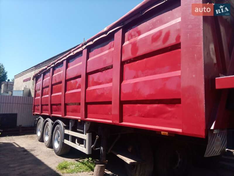 Самосвал полуприцеп Bodex KIS 2008 в Горохове