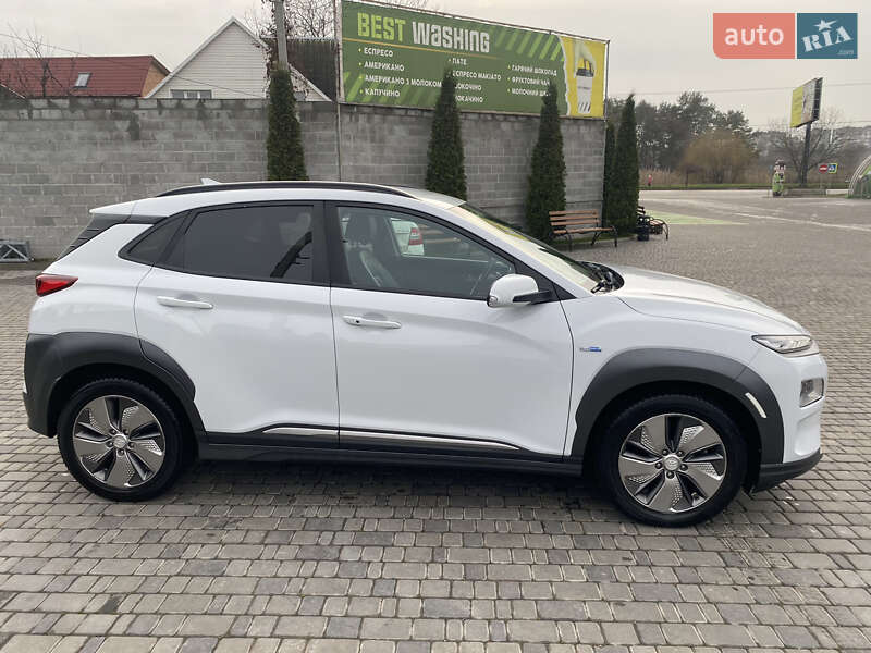 Внедорожник / Кроссовер Hyundai Kona Electric 2018 в Кропивницком