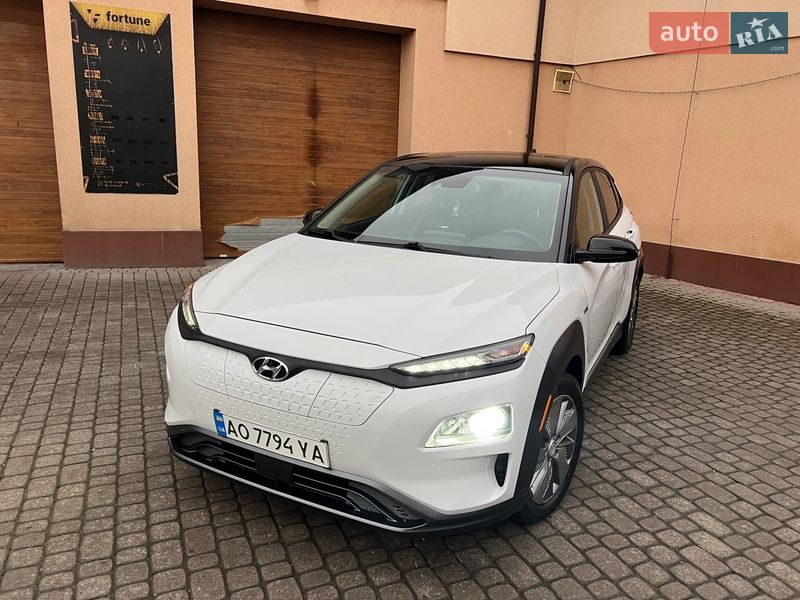Позашляховик / Кросовер Hyundai Kona Electric 2019 в Ужгороді