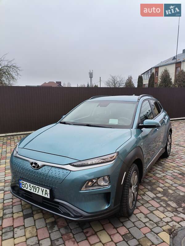 Позашляховик / Кросовер Hyundai Kona 2020 в Тернополі Позашляховик / Кросовер Hyundai Kona 2020 в Тернополі