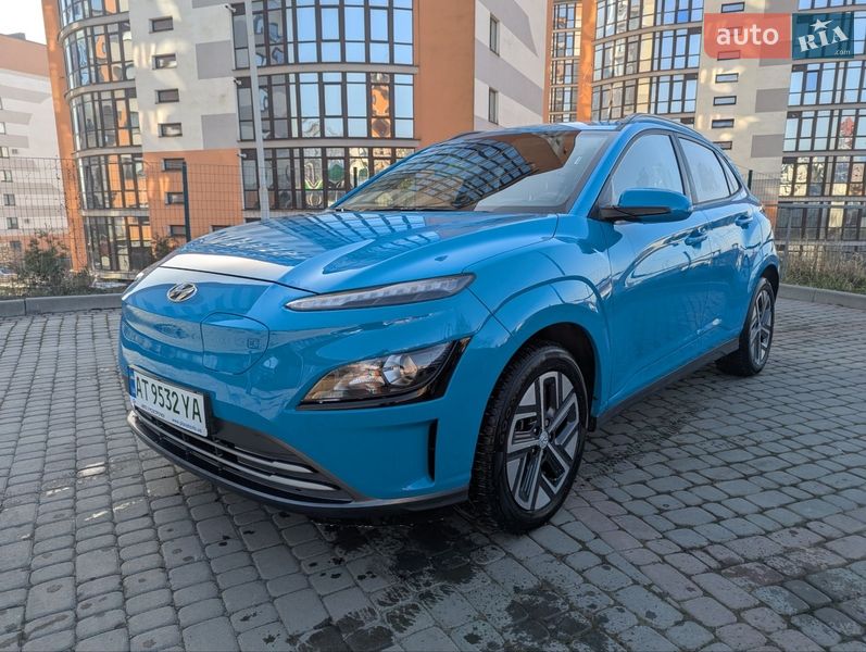 Внедорожник / Кроссовер Hyundai Kona 2022 в Ивано-Франковске