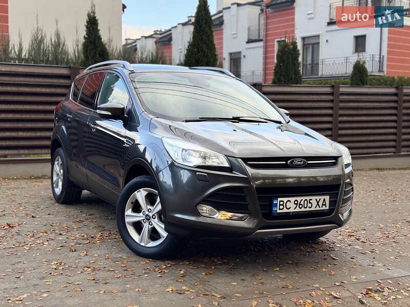 Внедорожник / Кроссовер Ford Kuga 2016 в Львове Внедорожник / Кроссовер Ford Kuga 2016 в Львове