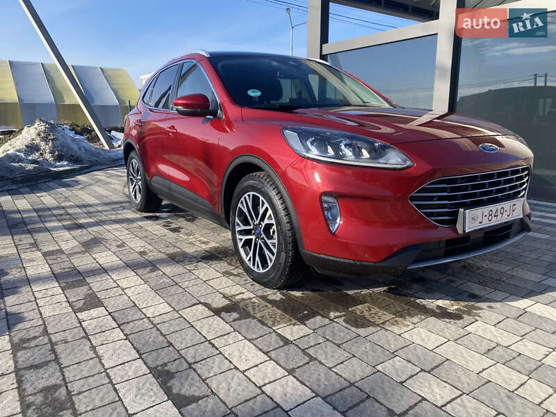 Внедорожник / Кроссовер Ford Kuga 2020 в Львове