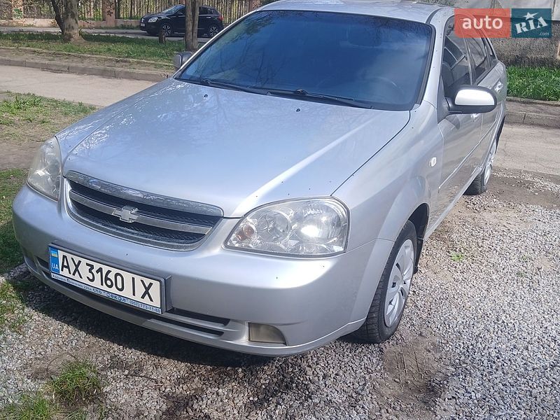 Седан Chevrolet Lacetti 2010 в Кропивницком