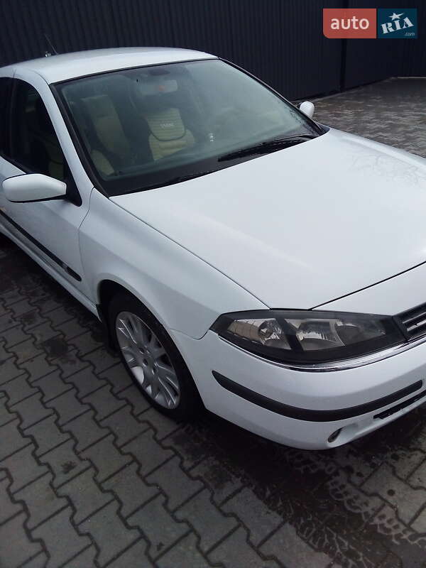 Лифтбек Renault Laguna 2006 в Ярмолинцах