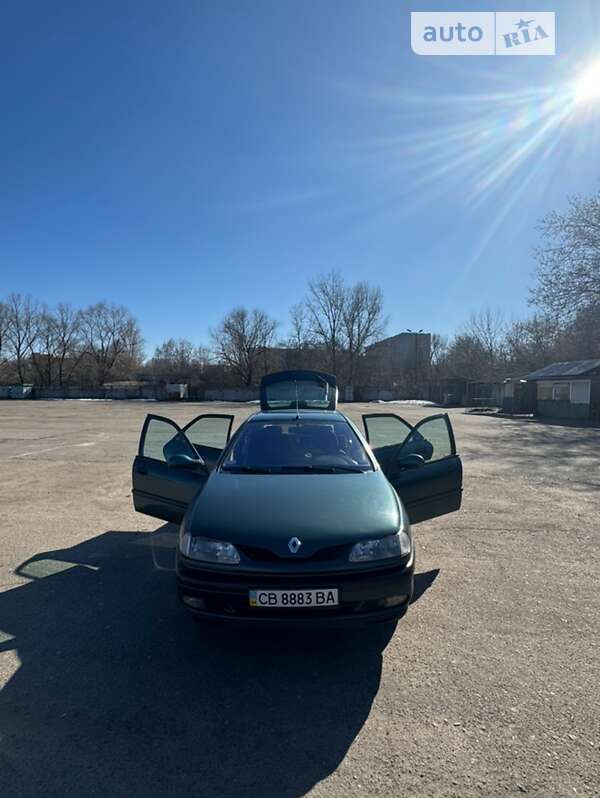 Лифтбек Renault Laguna 1998 в Чернигове