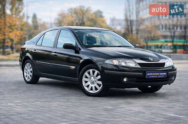 Ліфтбек Renault Laguna 2002 в Дніпрі