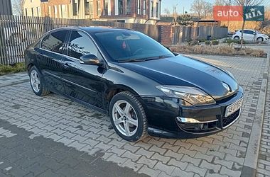 Лифтбек Renault Laguna 2011 в Умани
