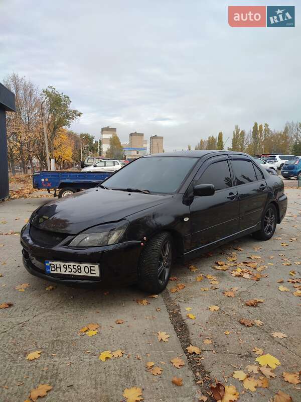 Седан Mitsubishi Lancer 2007 в Южноукраинске