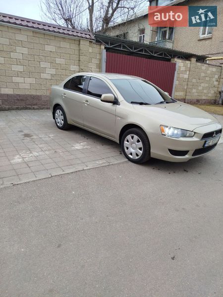 Седан Mitsubishi Lancer 2007 в Днепре