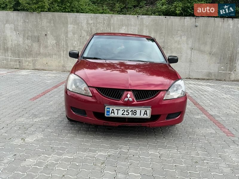 Седан Mitsubishi Lancer 2004 в Ивано-Франковске