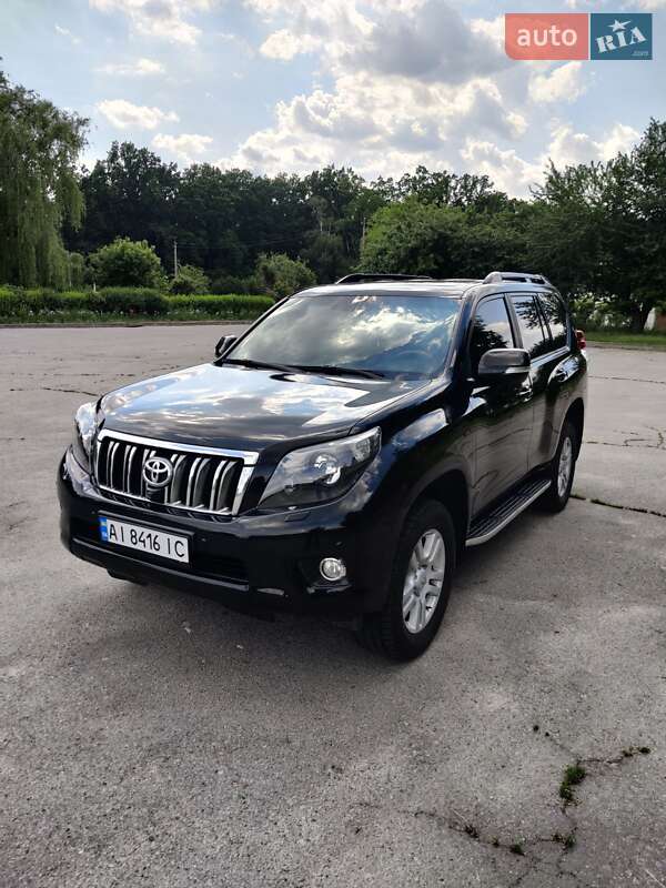Внедорожник / Кроссовер Toyota Land Cruiser Prado 2010 в Фастове