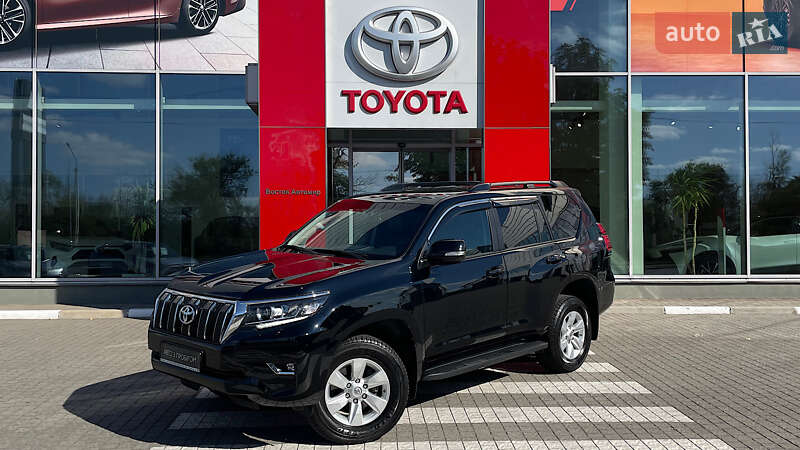 Внедорожник / Кроссовер Toyota Land Cruiser Prado 2023 в Запорожье
