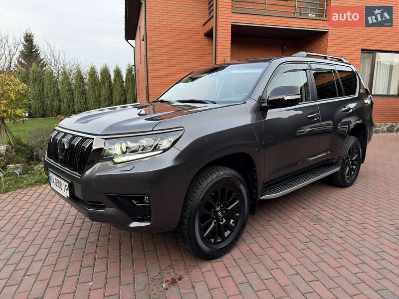 Позашляховик / Кросовер Toyota Land Cruiser Prado 2022 в Києві