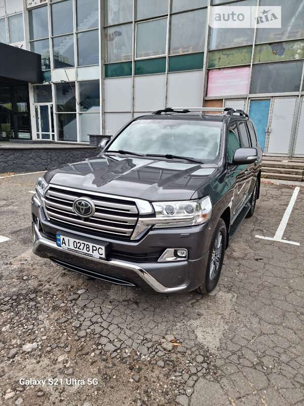 Внедорожник / Кроссовер Toyota Land Cruiser 2018 в Киеве