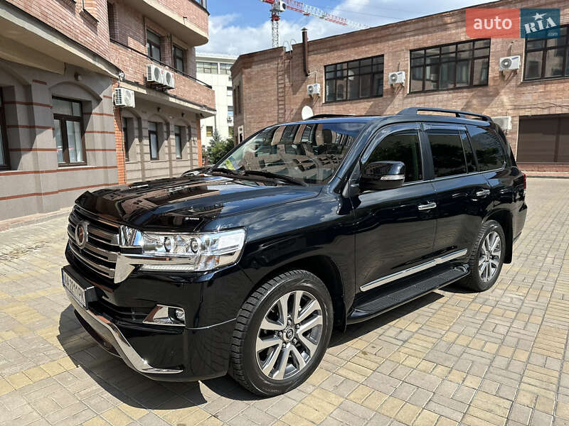 Внедорожник / Кроссовер Toyota Land Cruiser 2016 в Киеве