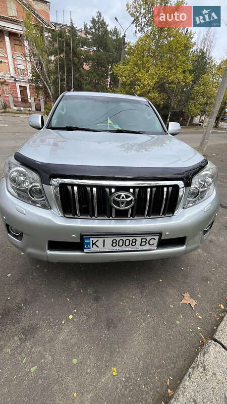 Внедорожник / Кроссовер Toyota Land Cruiser 2010 в Николаеве Внедорожник / Кроссовер Toyota Land Cruiser 2010 в Николаеве