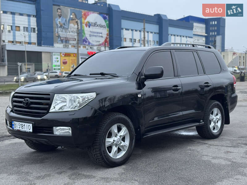 Внедорожник / Кроссовер Toyota Land Cruiser 2011 в Харькове