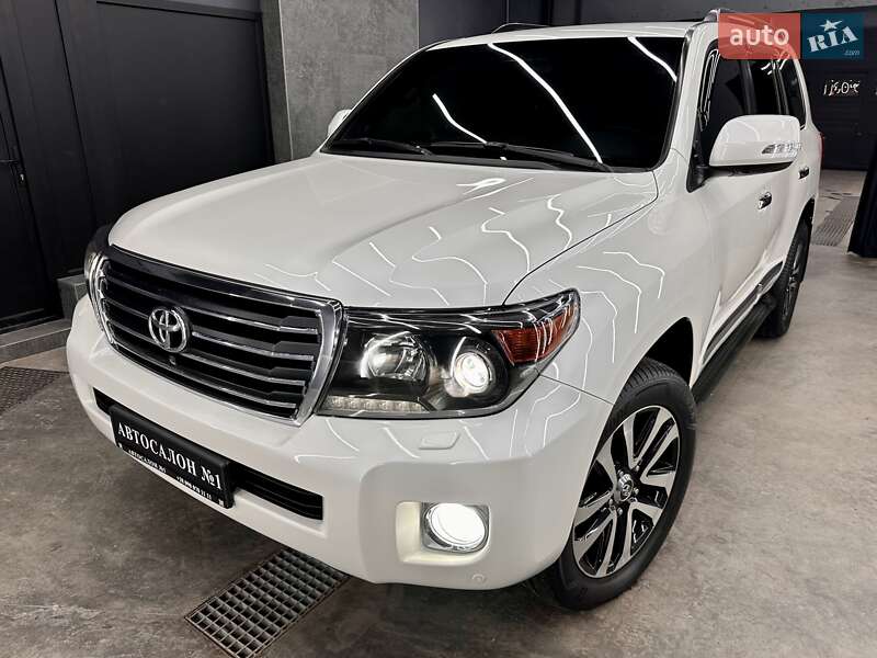 Позашляховик / Кросовер Toyota Land Cruiser 2012 в Києві