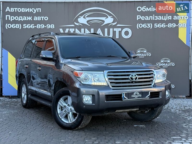 Внедорожник / Кроссовер Toyota Land Cruiser 2012 в Виннице