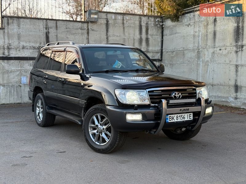 Внедорожник / Кроссовер Toyota Land Cruiser 2007 в Ровно Внедорожник / Кроссовер Toyota Land Cruiser 2007 в Ровно