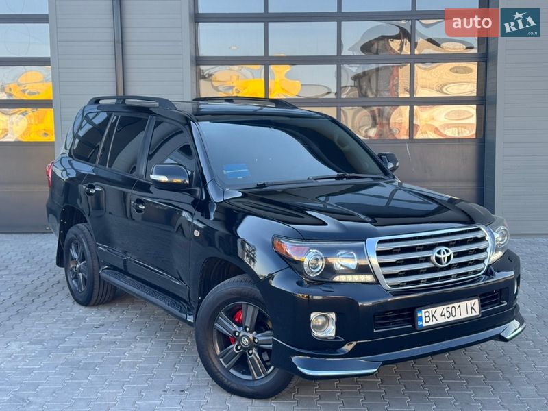 Позашляховик / Кросовер Toyota Land Cruiser 2007 в Сарнах