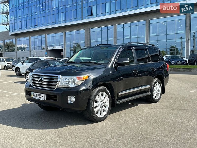 Внедорожник / Кроссовер Toyota Land Cruiser 2012 в Киеве