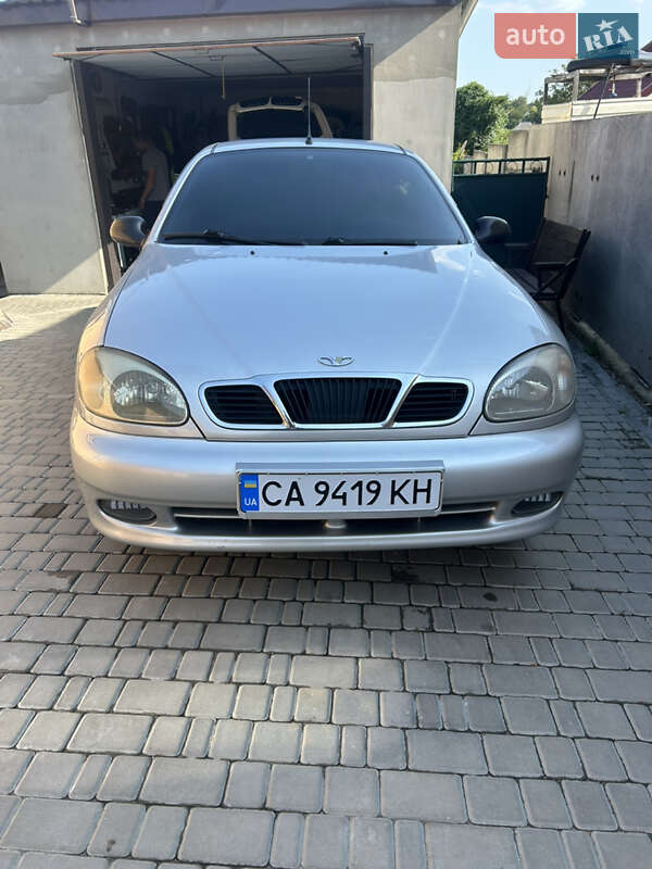 Седан Daewoo Lanos 2005 в Монастырище