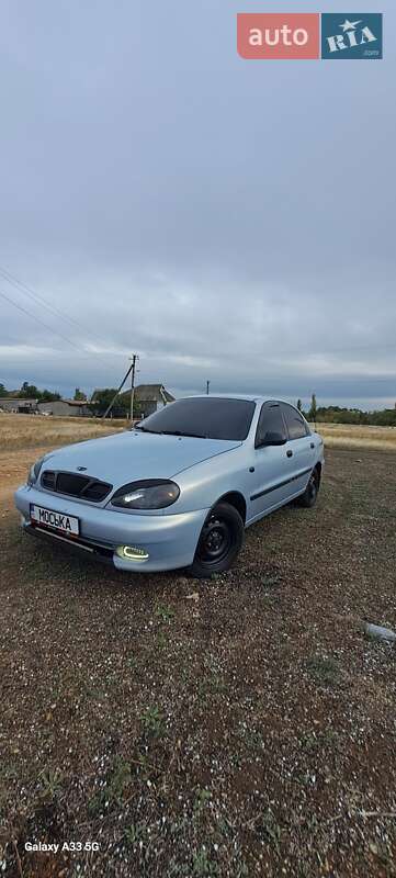 Седан Daewoo Lanos 2004 в Новой Одессе