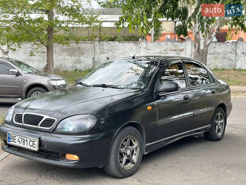 Седан ЗАЗ Lanos 2009 в Николаеве