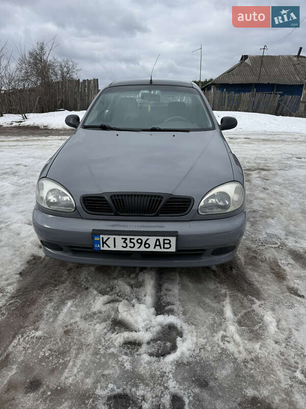 Седан Daewoo Lanos 2007 в Десне