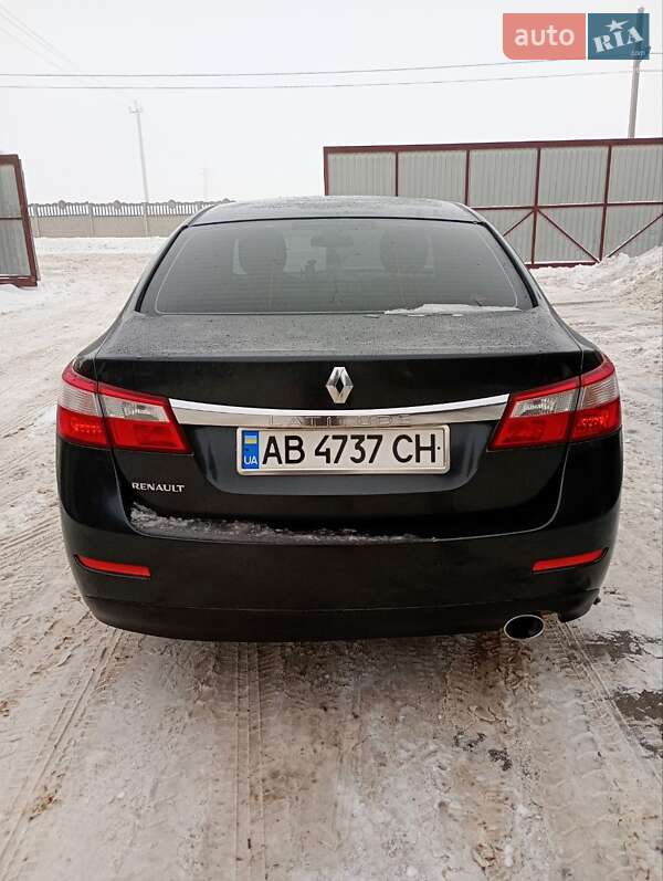 Седан Renault Latitude 2012 в Хмельницком