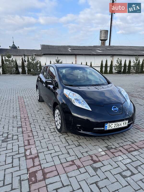 Хэтчбек Nissan Leaf 2013 в Золочеве