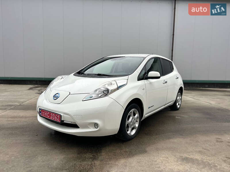 Хэтчбек Nissan Leaf 2014 в Виннице Хэтчбек Nissan Leaf 2014 в Виннице