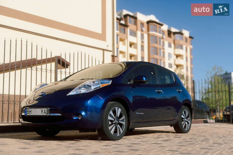 Хэтчбек Nissan Leaf 2016 в Измаиле
