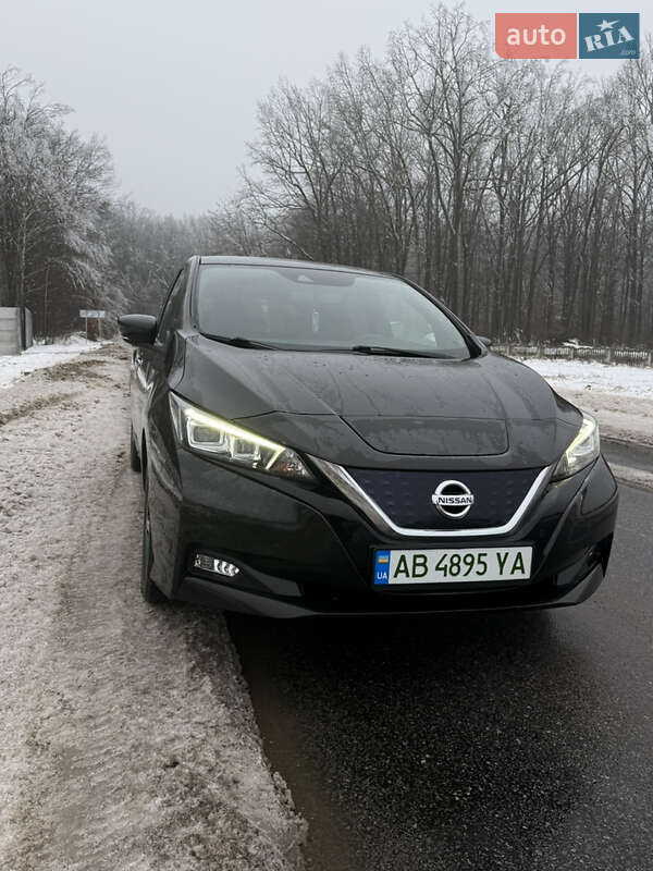 Хэтчбек Nissan Leaf 2020 в Виннице