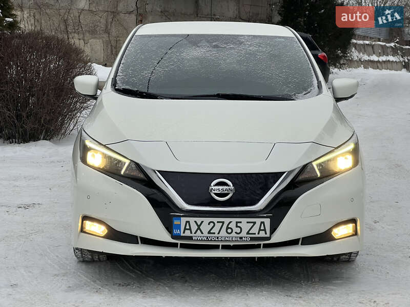 Хэтчбек Nissan Leaf 2018 в Харькове