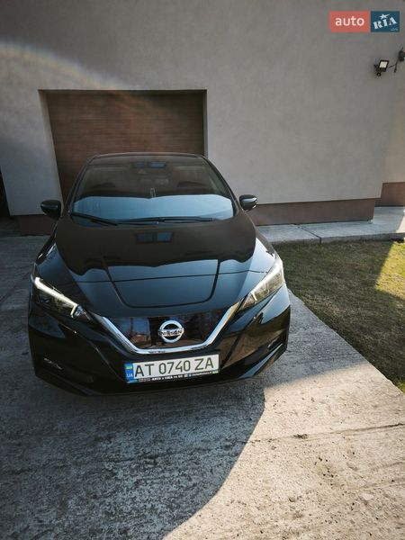 Хэтчбек Nissan Leaf 2018 в Ивано-Франковске