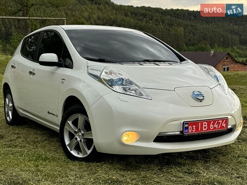 Хэтчбек Nissan Leaf 2016 в Бережанах