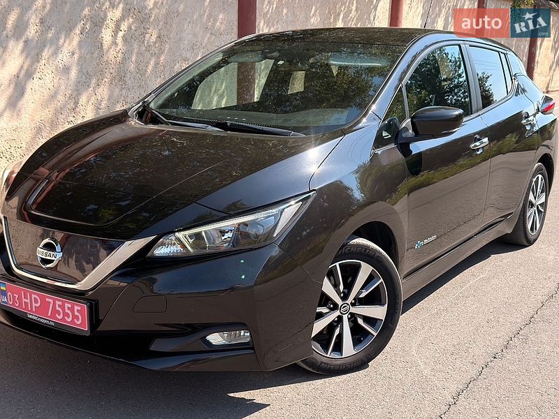 Хэтчбек Nissan Leaf 2018 в Ковеле