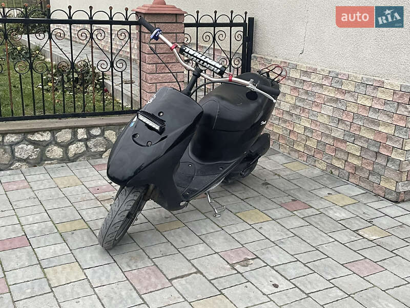 Скутер Suzuki Lets 2 2010 в Збаражі