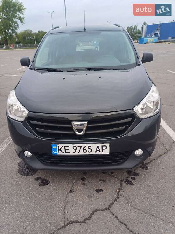 Минивэн Dacia Lodgy 2016 в Днепре