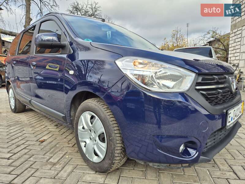 Минивэн Dacia Lodgy 2017 в Сумах Минивэн Dacia Lodgy 2017 в Сумах