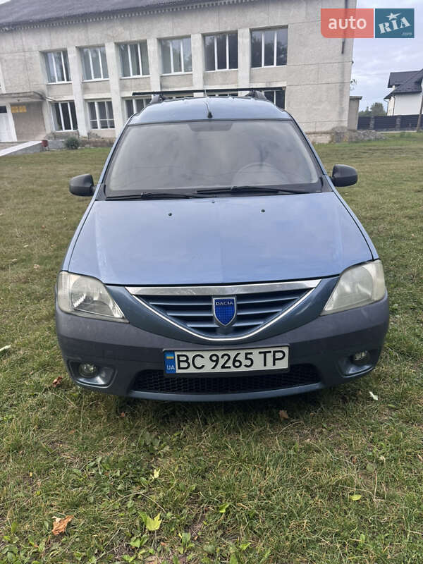 Седан Dacia Logan 2008 в Львове