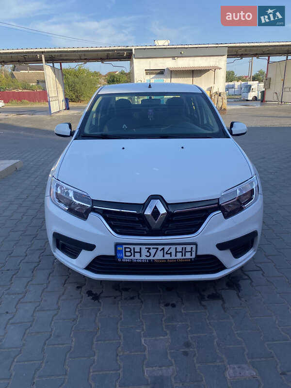 Седан Renault Logan 2017 в Одессе