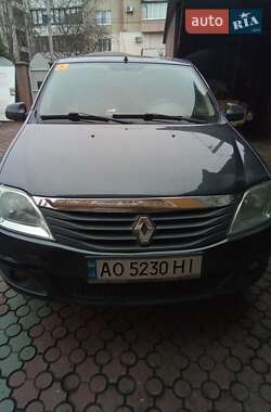Седан Renault Logan 2012 в Ужгороде