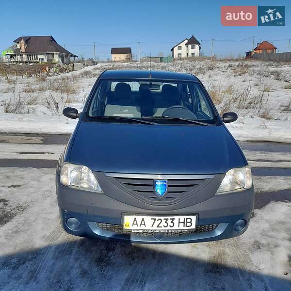 Седан Dacia Logan 2007 в Немішаєве