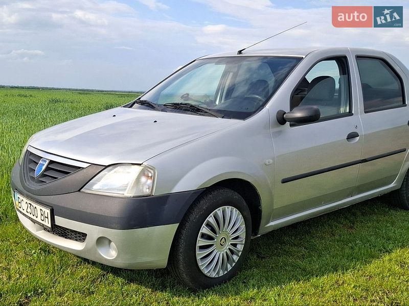 Седан Dacia Logan 2007 в Стрые
