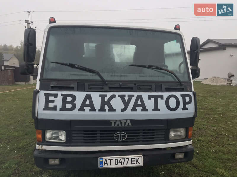 Эвакуатор TATA LPT 613 2008 в Львове Эвакуатор TATA LPT 613 2008 в Львове