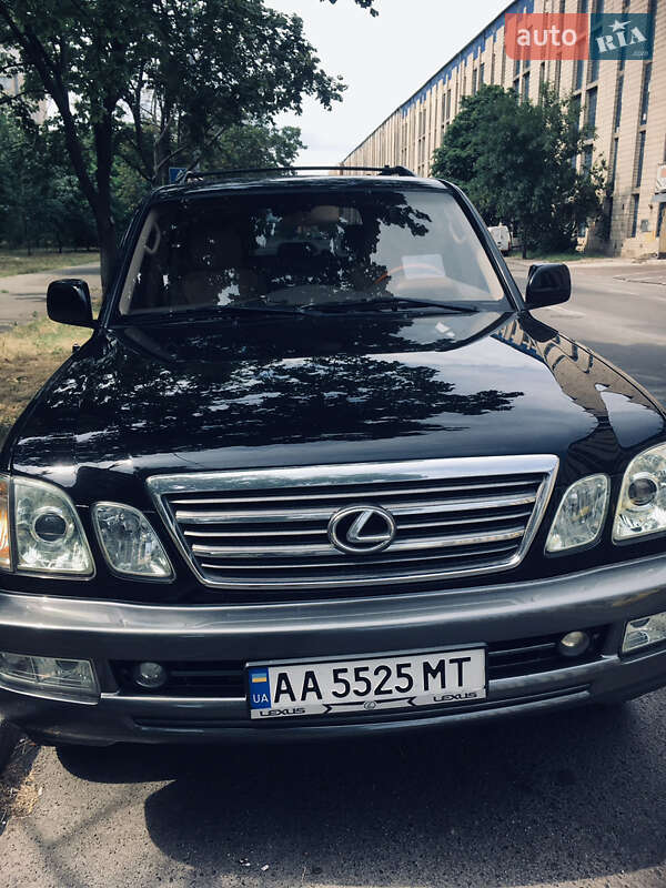 Внедорожник / Кроссовер Lexus LX 2005 в Киеве
